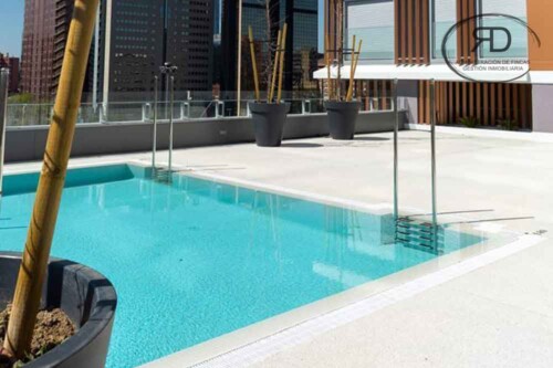 Venta de dúplex en calle Serrano Galvache