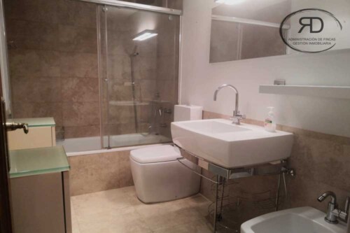 Alquiler de piso en calle Alcalde Sainz de Baranda